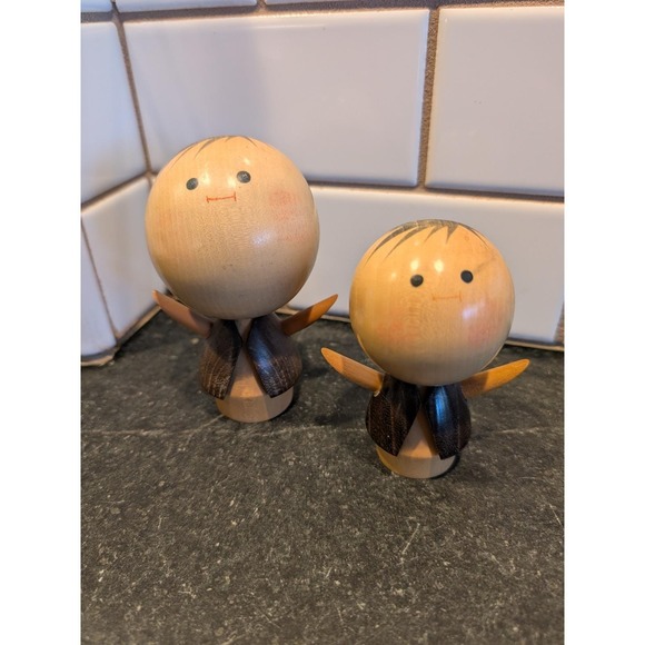 Vintage Kokeshi Dolls Set Wooden Folk Art Figurines Japan
